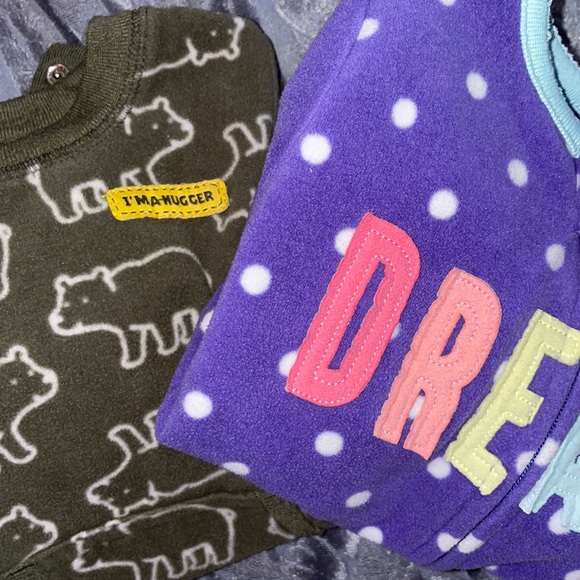 Other - 2 Piece Fuzzy Sleeper Bundle 12 Months